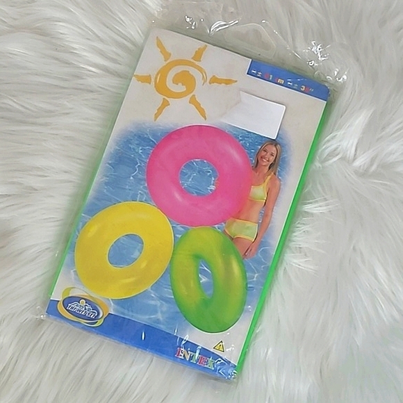 🆕️ NEW 2001 Y2K Intex Neon Green Frost Vinyl Inner Tube Swimming Pool Ring 36" - Picture 1 of 12